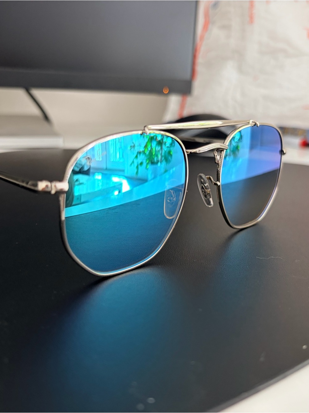 The marshals! Rayban 3648